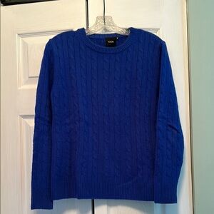 Yoon Blue Crew Neck Sweater with Textured Pattern